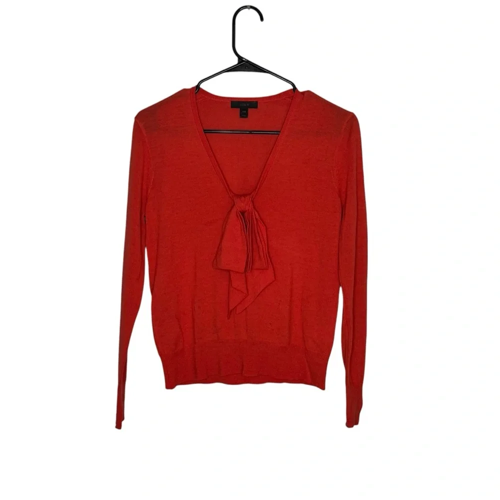 Women’s J Crew Size XXS Orange Merino Wool Lightweight Bow Front V-Neck Sweater